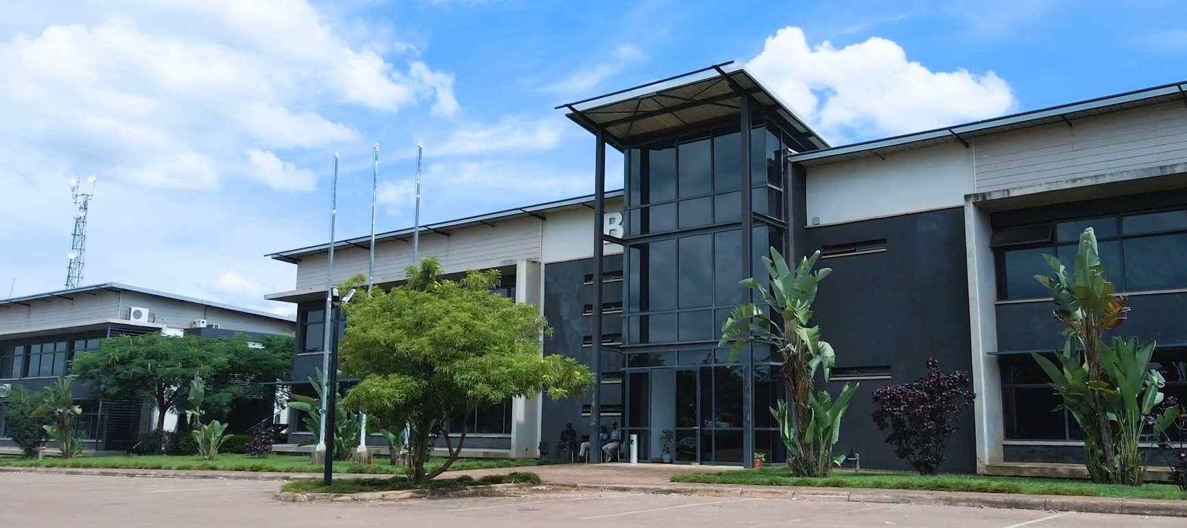 LuanoCity Commercial Estate, Batiment B